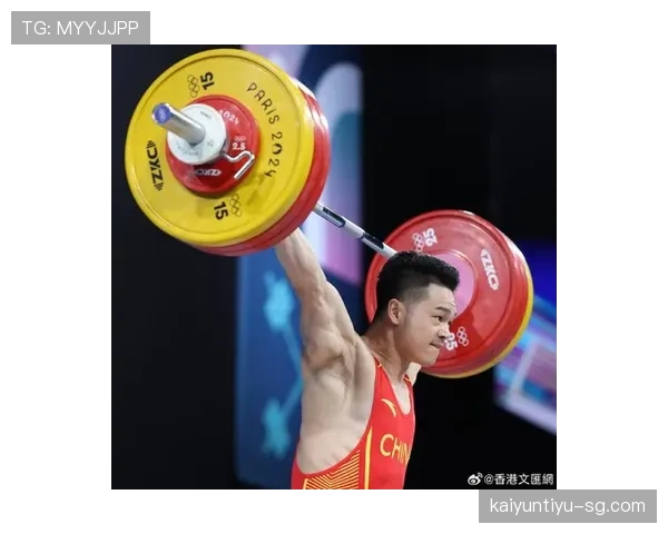 要是把石智勇丢进娱乐圈,别拍戏了,先把他那一身随便却贵得离谱的日常收走 要是把石智勇丢进娱乐圈,别拍戏了,先把他那一身随便却贵得离谱的日常收走